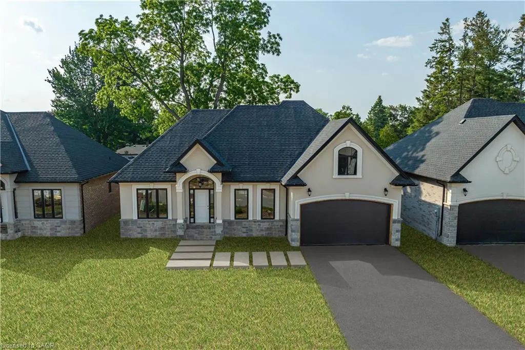 35 Cesar Place, Ancaster