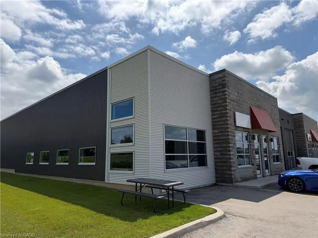 1469 Sandhill Drive 10 & 11, Ancaster