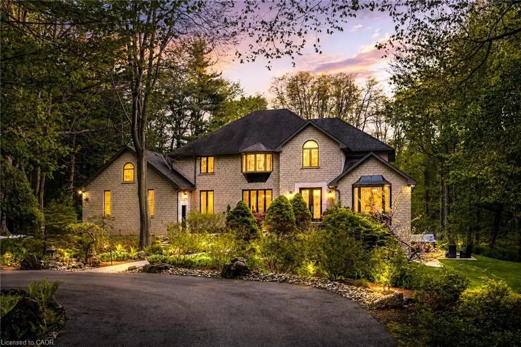 18 Elder Crescent, Ancaster