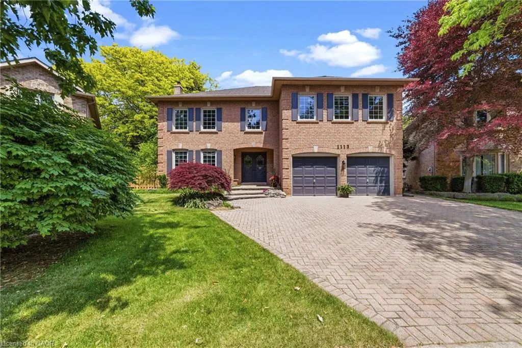 1113 Valleywood Court, Oakville
