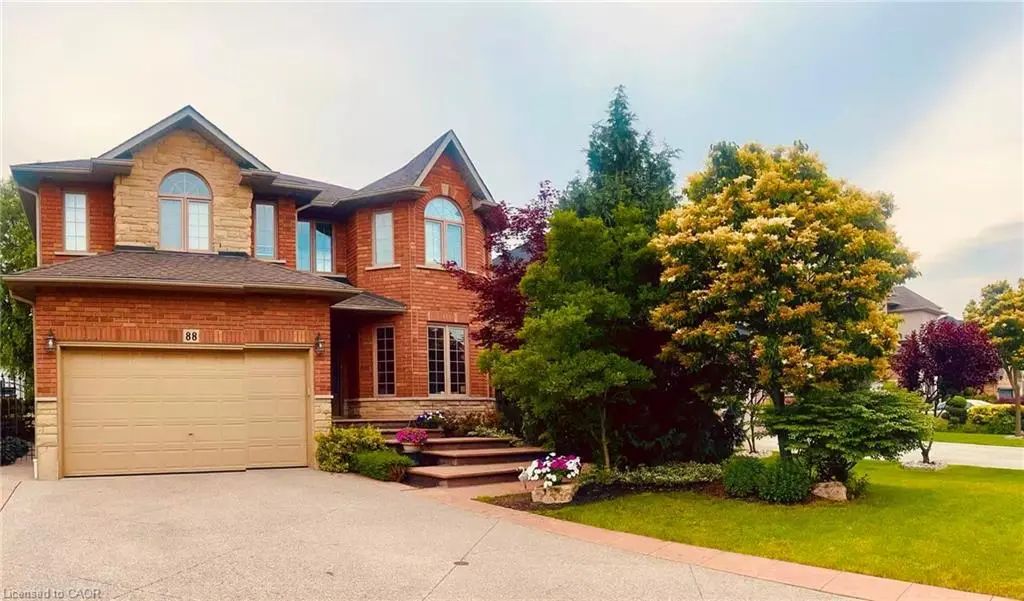 88 Lowinger Avenue Basement, Ancaster