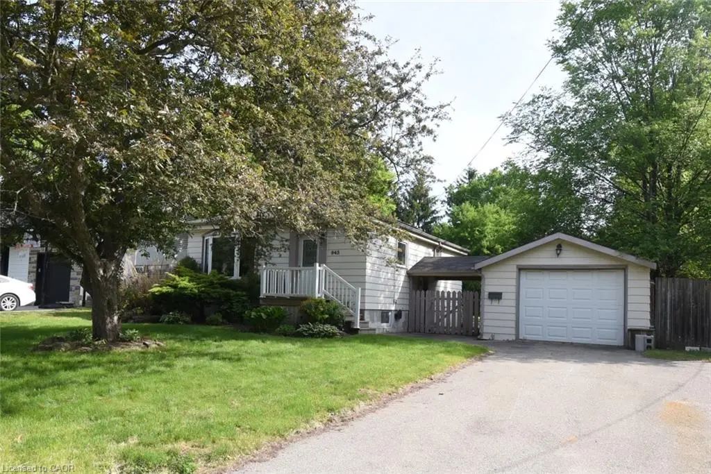 945 Glen View Avenue, Burlington