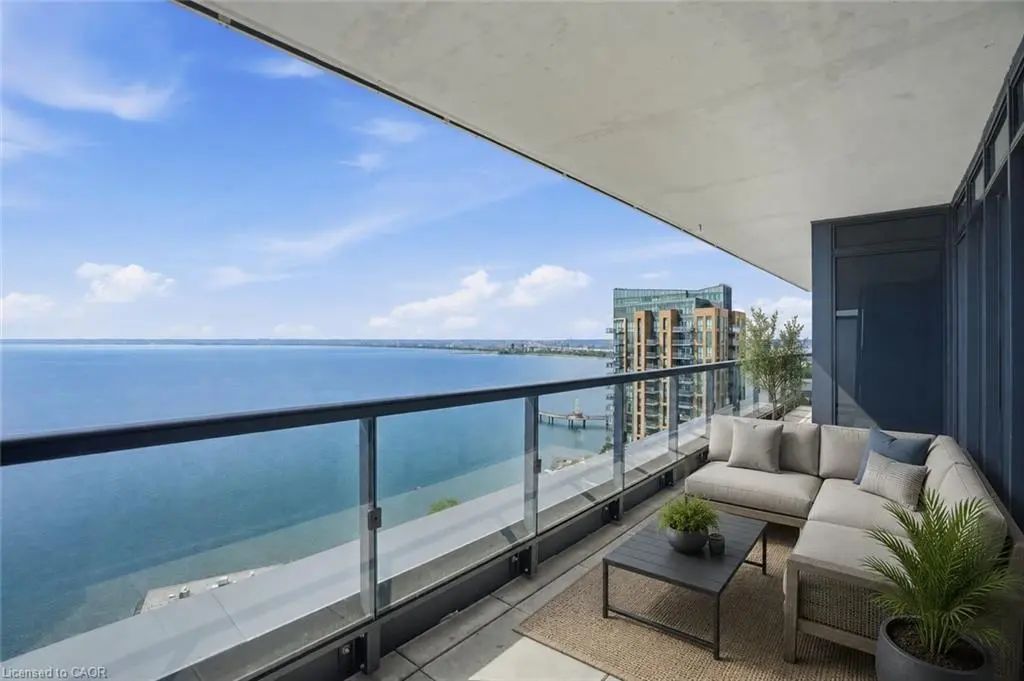 370 Martha Street 2104, Burlington
