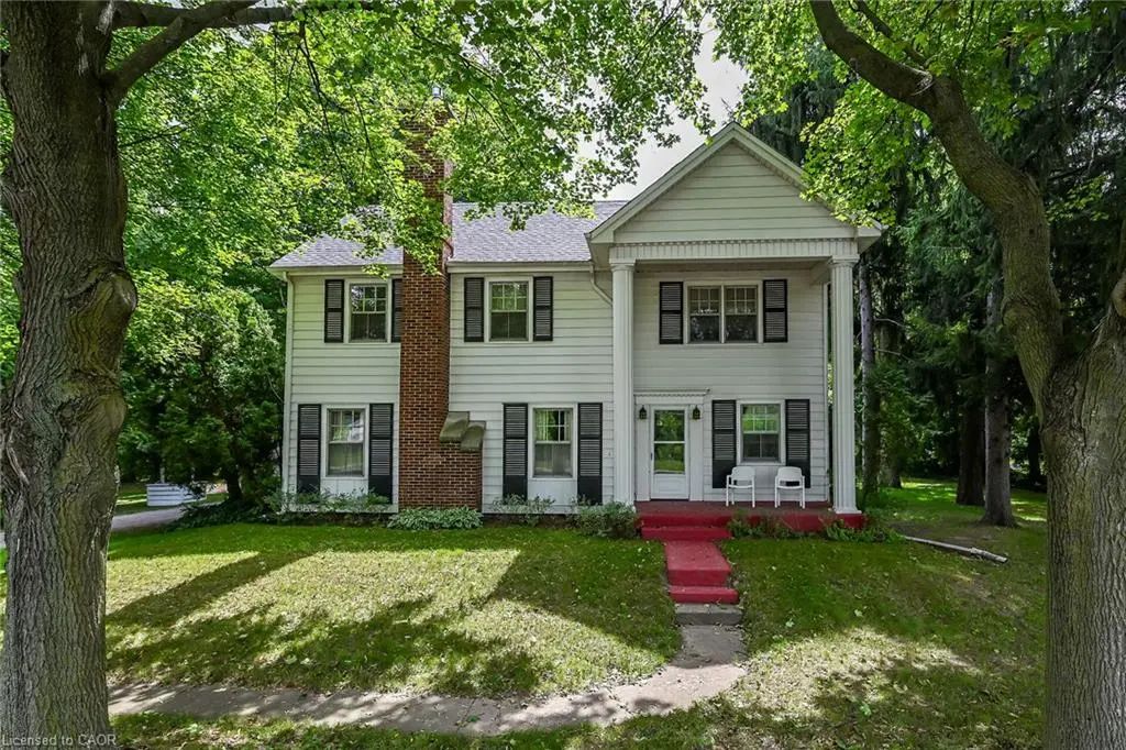 48 Garner Road W, Ancaster