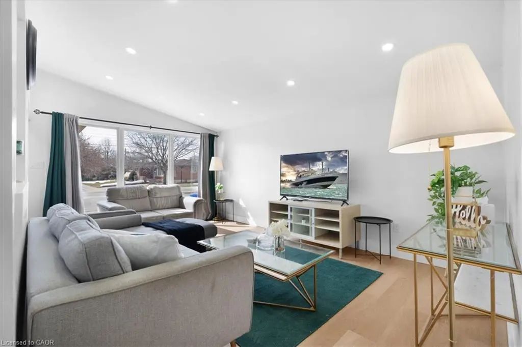 37 Lilacside Drive 1, Hamilton