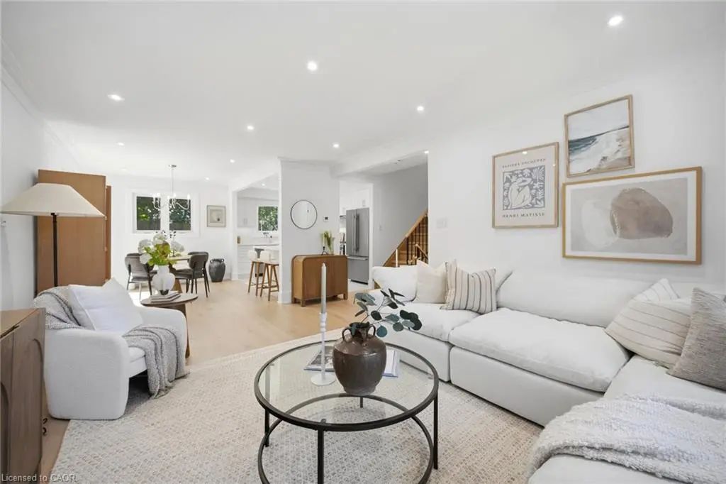 1379 Christina Court, Burlington