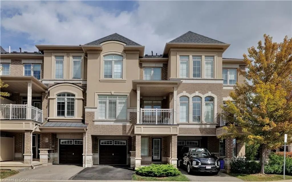 2435 Greenwich Drive 68, Oakville