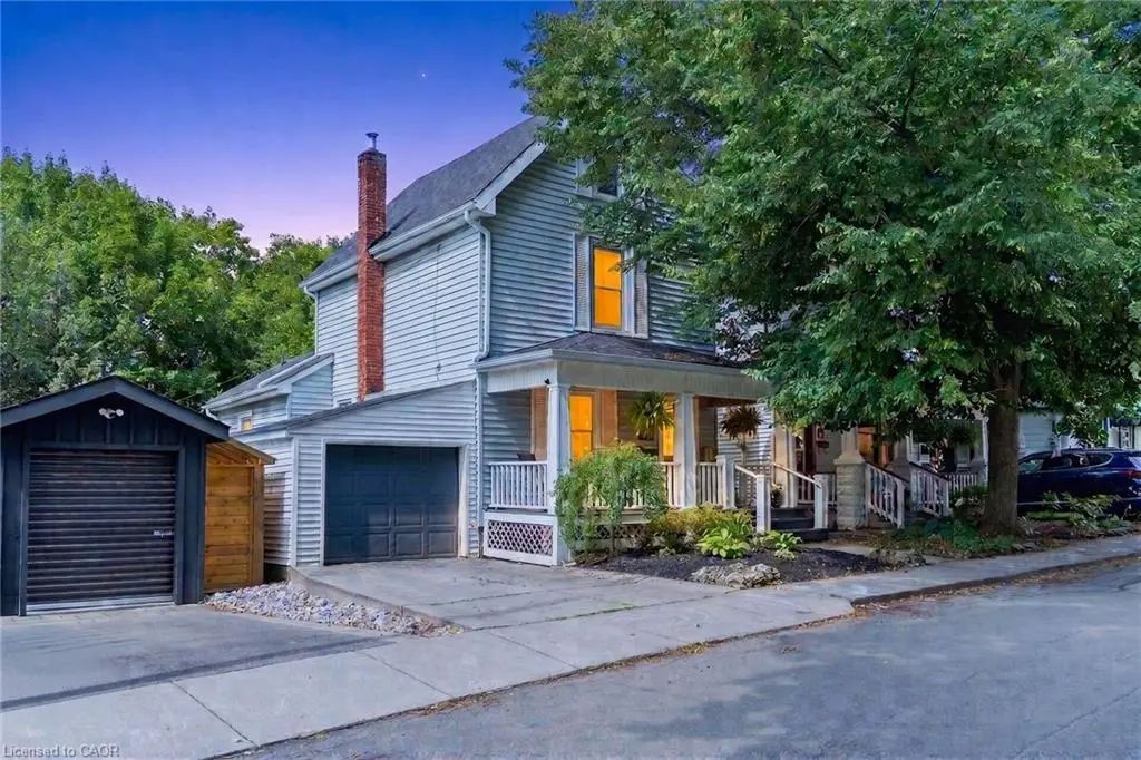 16 Witherspoon Street, Dundas