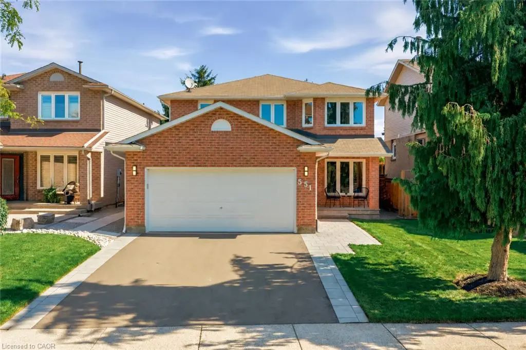 551 Deerhurst Drive, Burlington