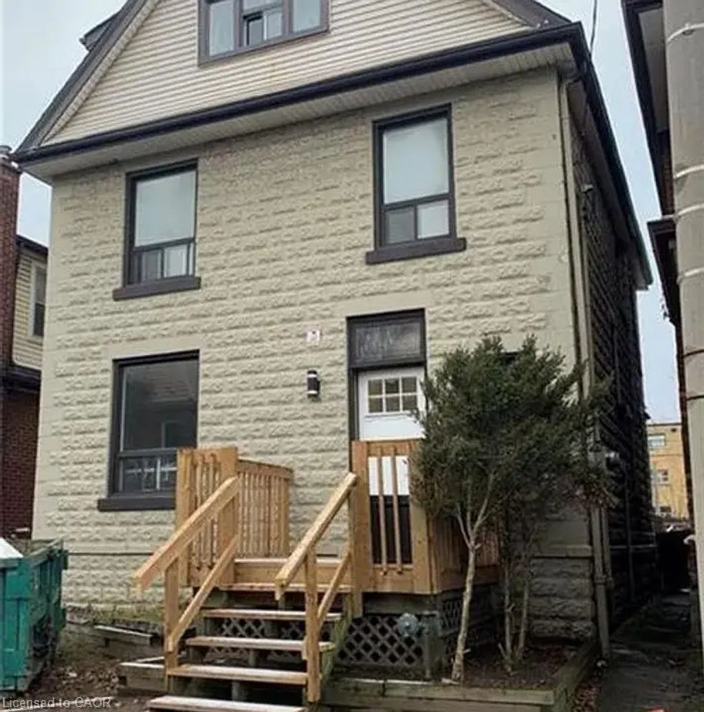 28 Myrtle Avenue 201, Hamilton