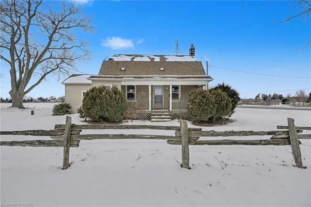 2546 Wilson Street, Ancaster