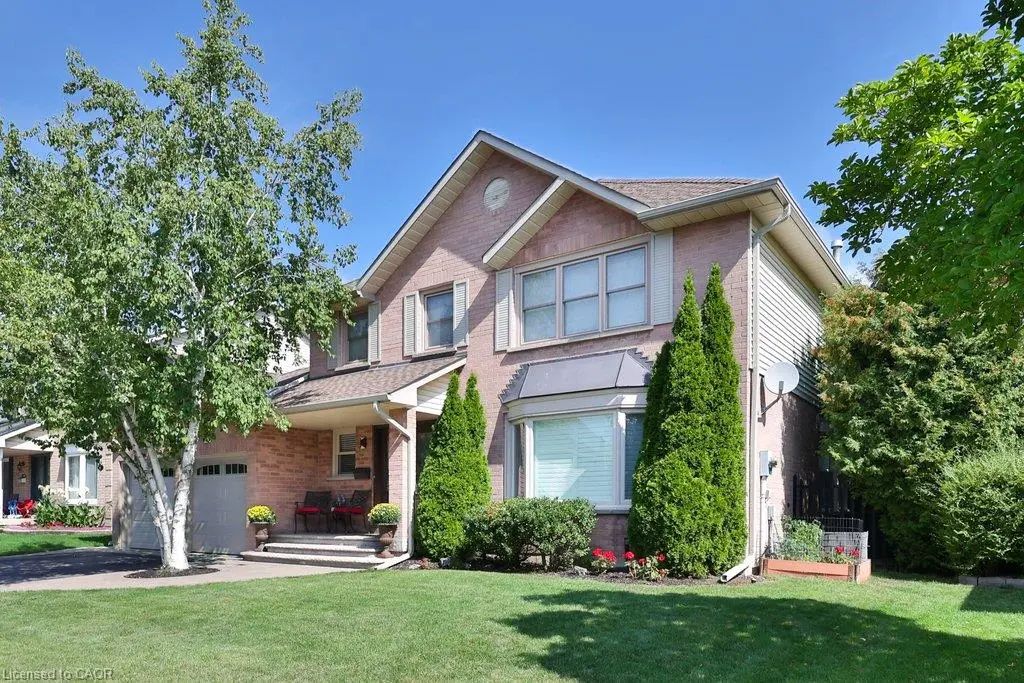 2109 Keith Close, Burlington