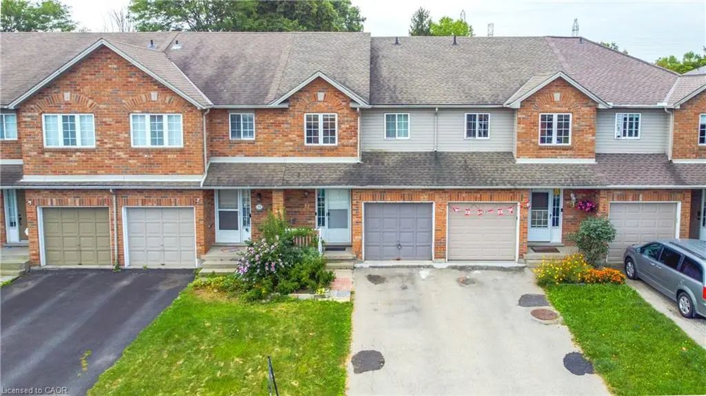 10 Cadham Boulevard 32, Hamilton