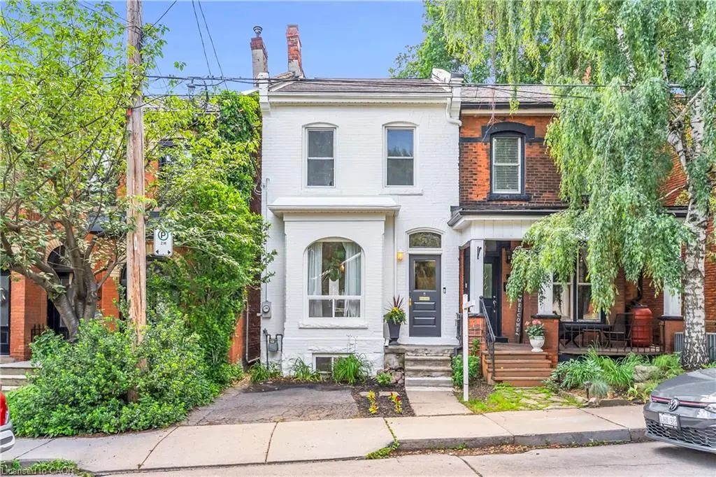 76 Pearl Street N, Hamilton