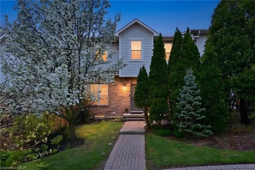 1085 Harrogate Drive 35, Ancaster