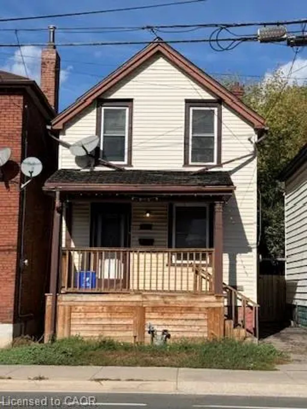 1087 Cannon Street E, Hamilton