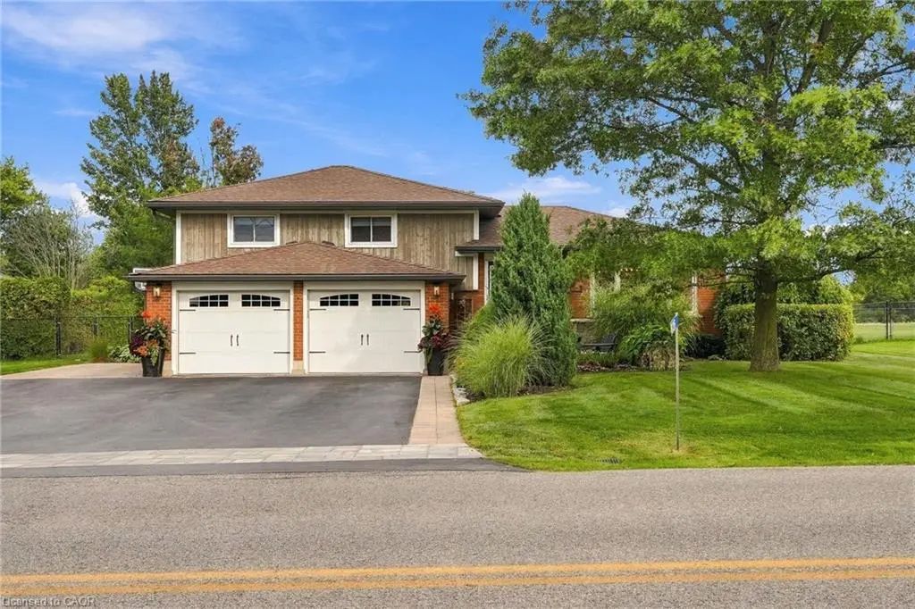 826 Millgrove Side Road, Millgrove