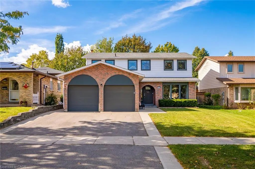2595 Cavendish Drive, Burlington