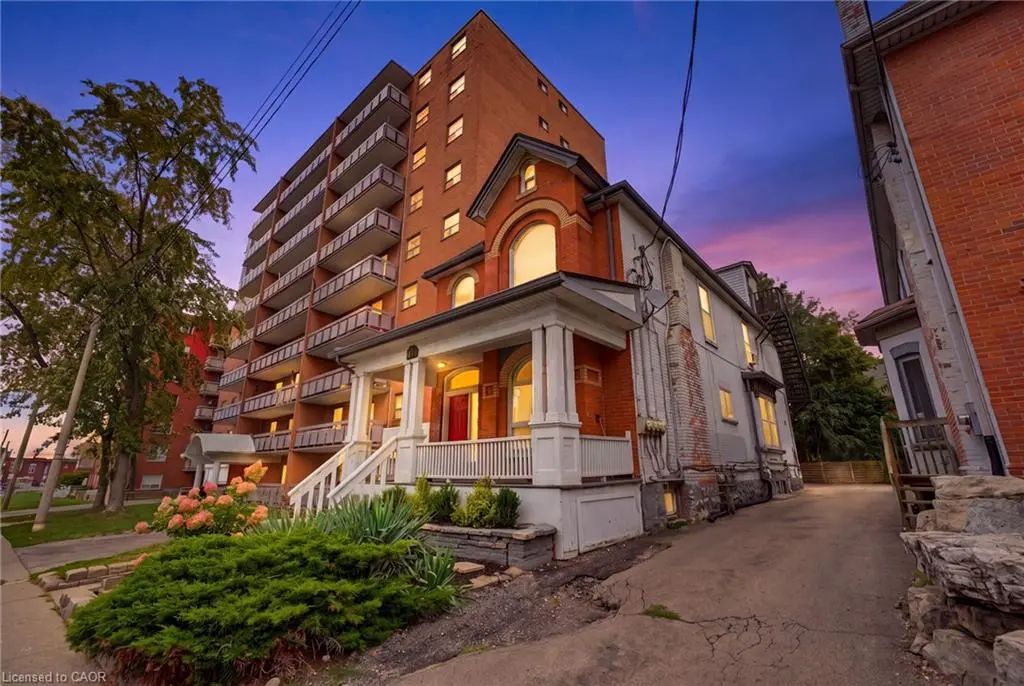 113 Wentworth Street S, Hamilton