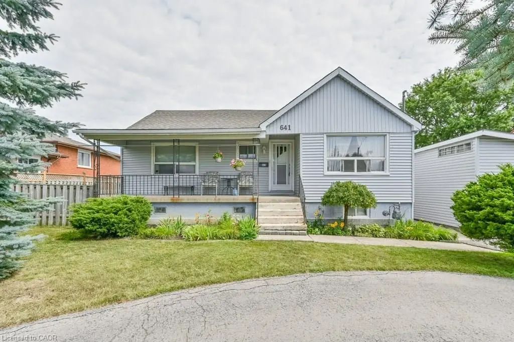 641 Limeridge Road E, Hamilton