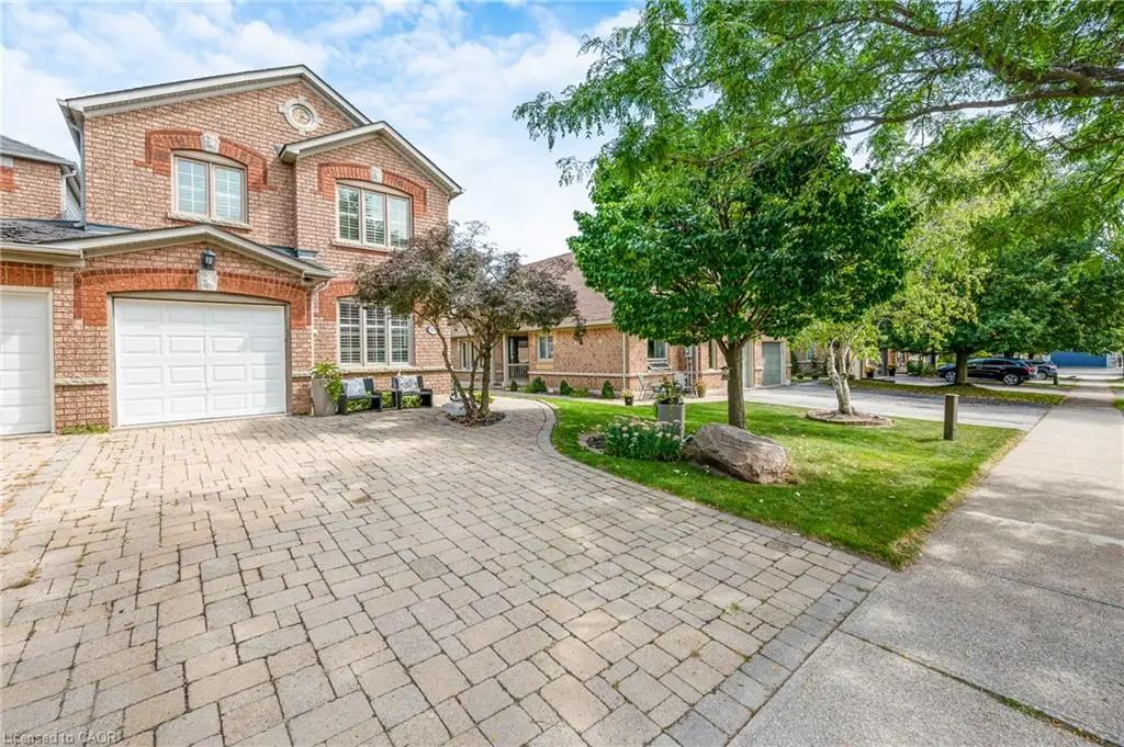 4013 Jarvis Crescent, Burlington