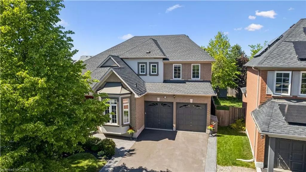 2283 Briargrove Circle, Oakville