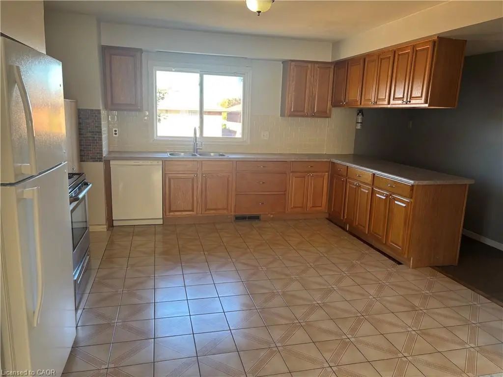 232 Barton Street, Hamilton