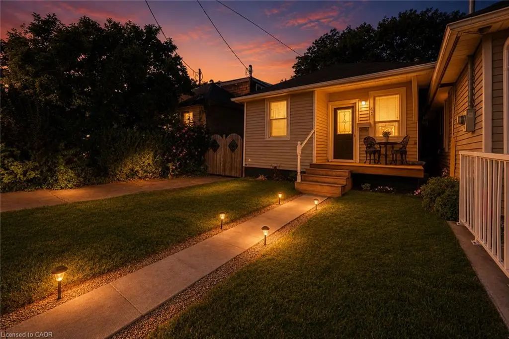 41 Biggar Avenue, Hamilton