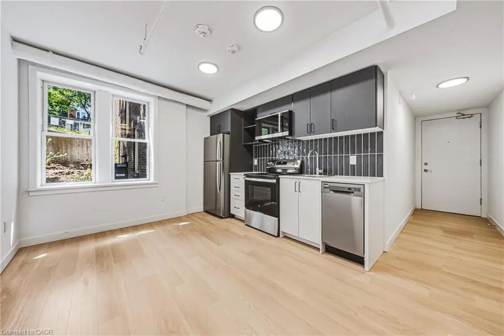 325 James Street S 308, Hamilton