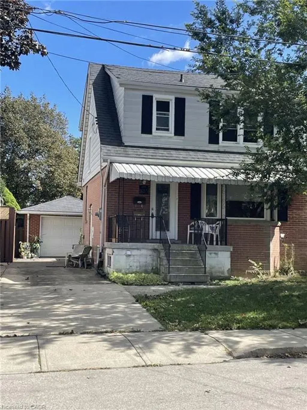 225 East 14th Street Upper, Hamilton