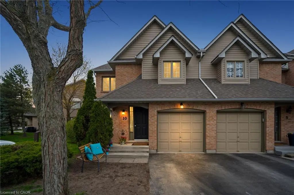 320 Hamilton Drive 10, Ancaster