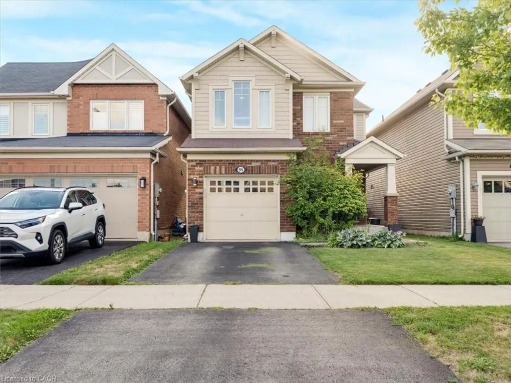 95 Emick Drive, Ancaster