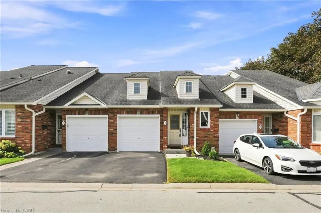 222 Fellowes Crescent 2, Hamilton