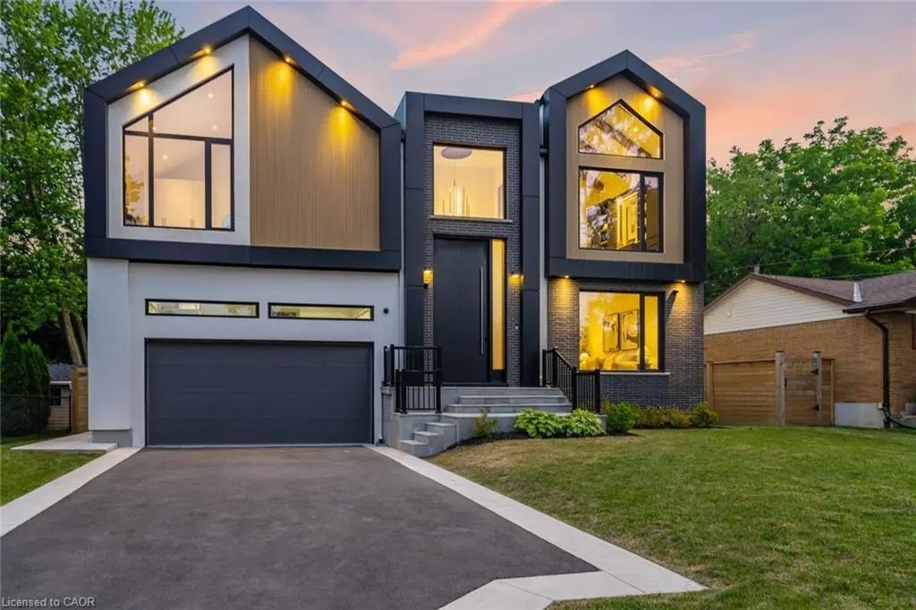298 Strathcona Drive, Burlington