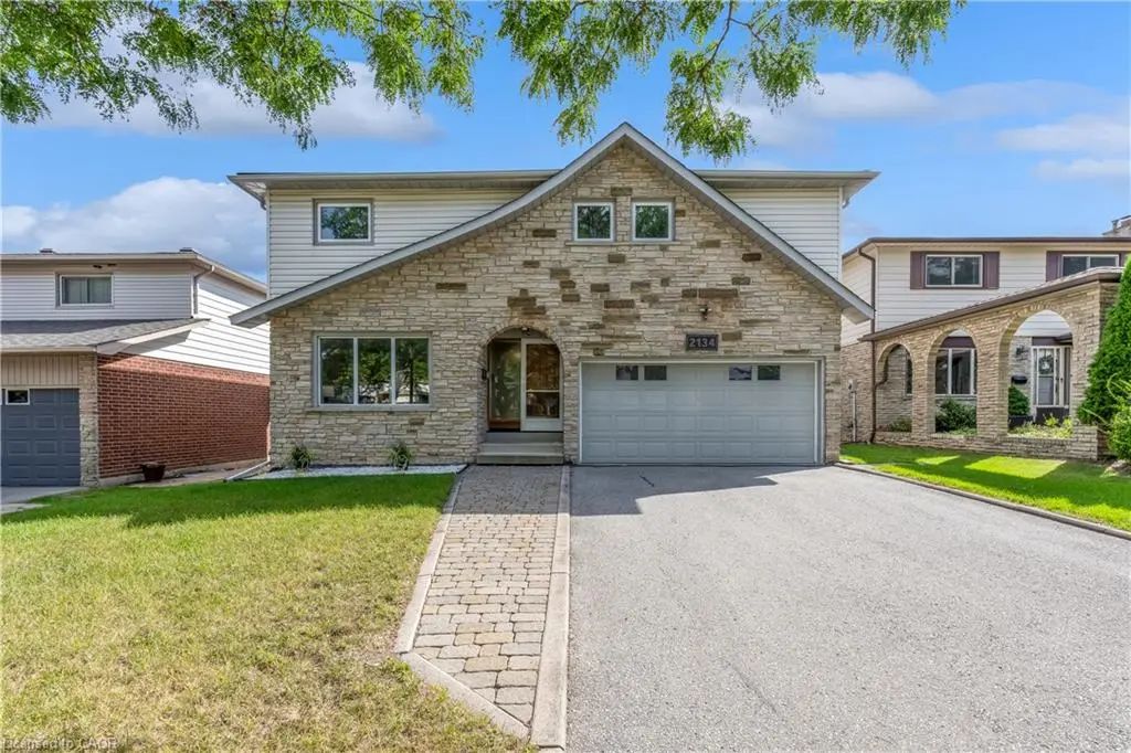 2134 Cartier Crescent, Burlington