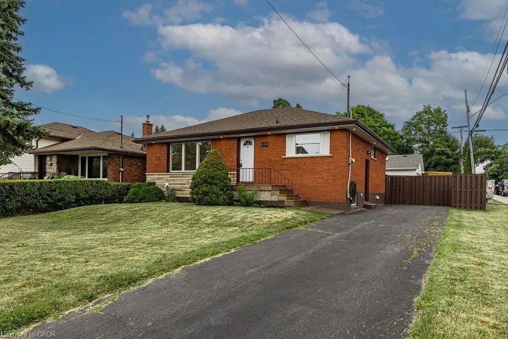 173 West 32nd Street, Hamilton