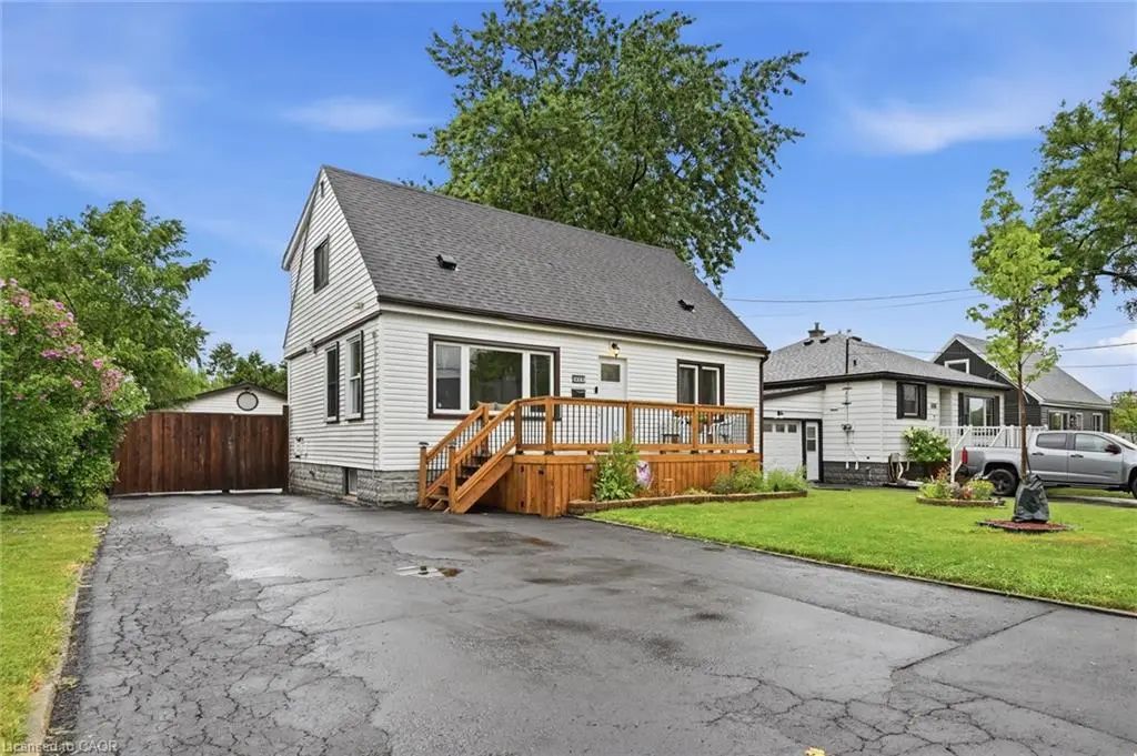 450 East 42nd Street, Hamilton