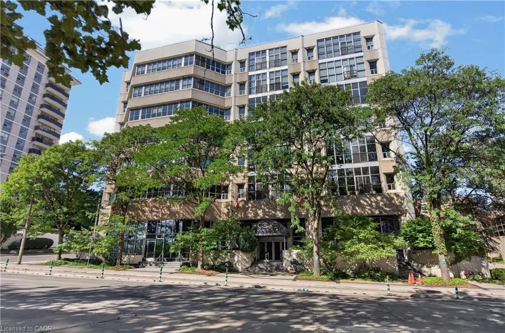 66 Bay Street S Ph10, Hamilton
