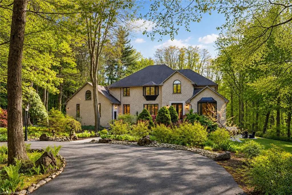 18 Elder Crescent, Ancaster