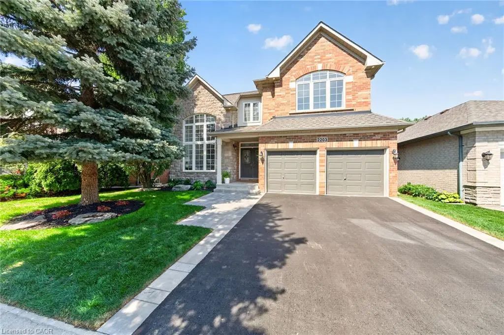 2203 Turnberry Road, Burlington