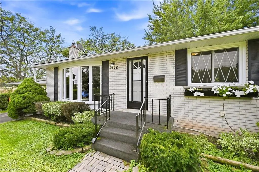 1470 Mountain Grove Avenue, Burlington