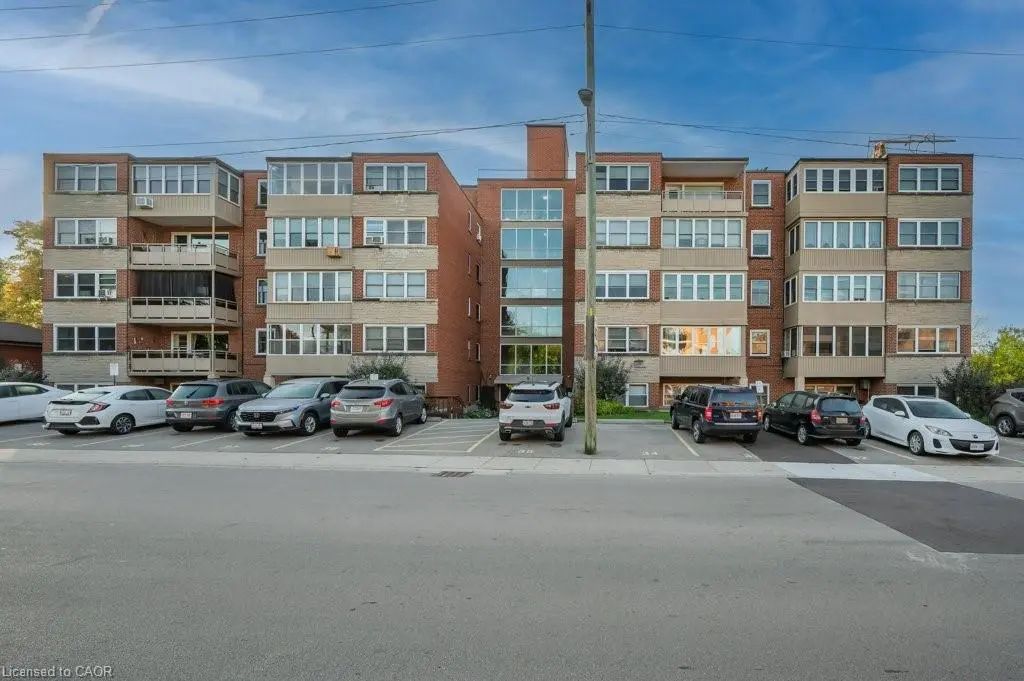 9 Grant Boulevard 201, Dundas