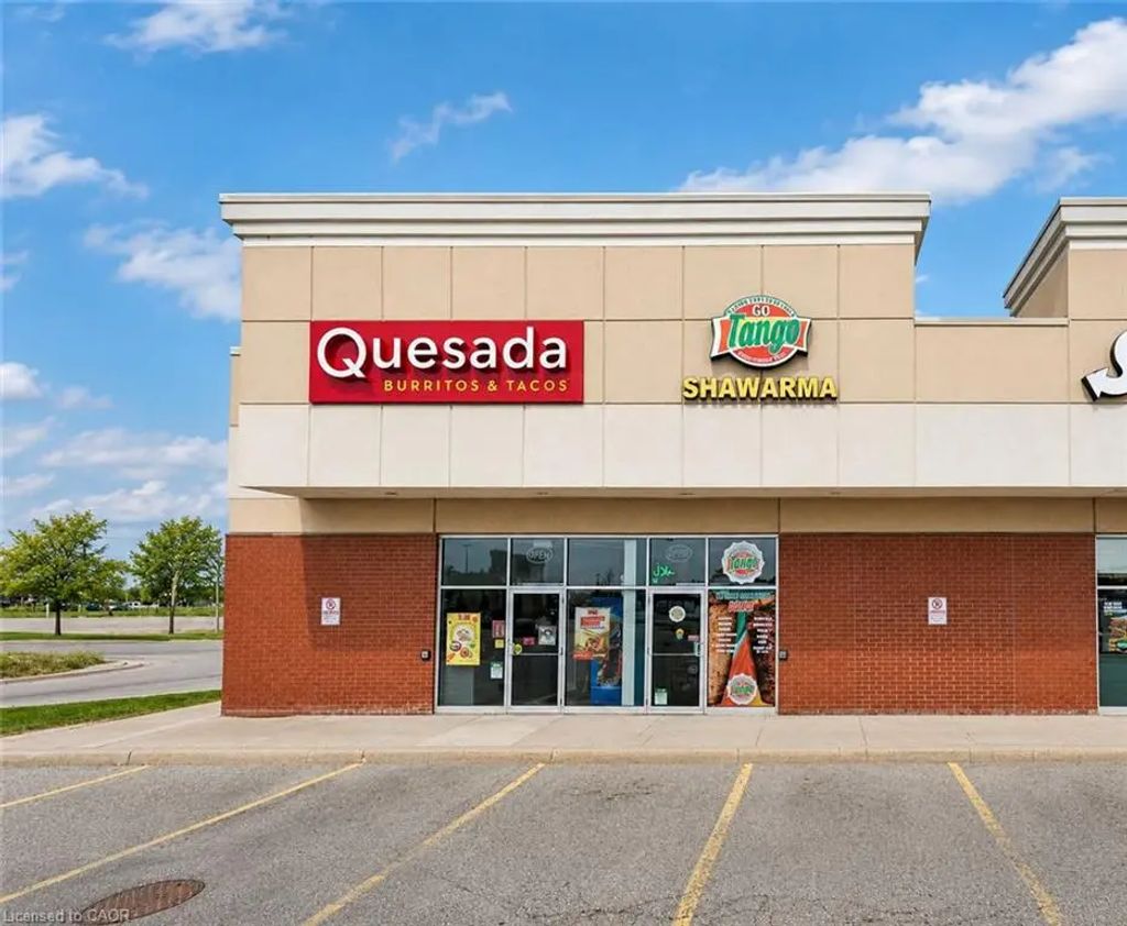 1080 Wilson Street W, Ancaster
