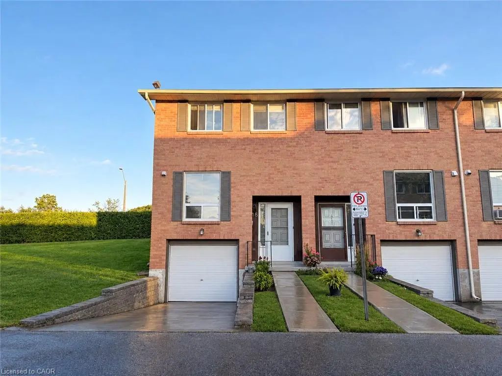 66 Summercrest Drive 18, Hamilton