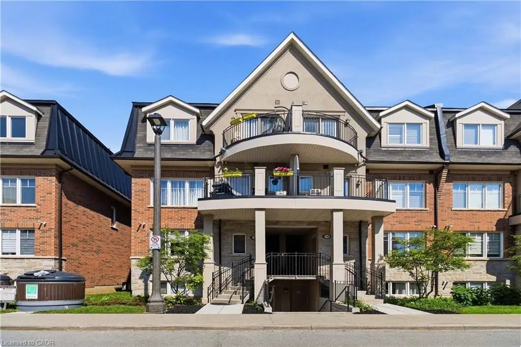 2420 Baronwood Drive 9-01, Oakville