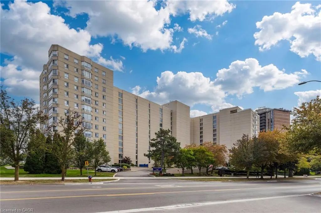 5280 Lakeshore Road 103, Burlington