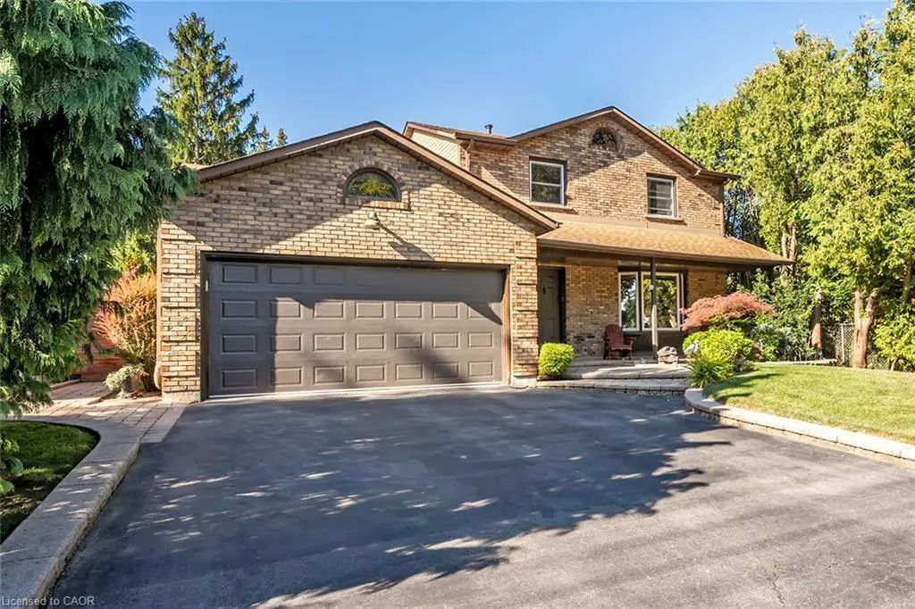 132 Hampton Heath Road, Burlington