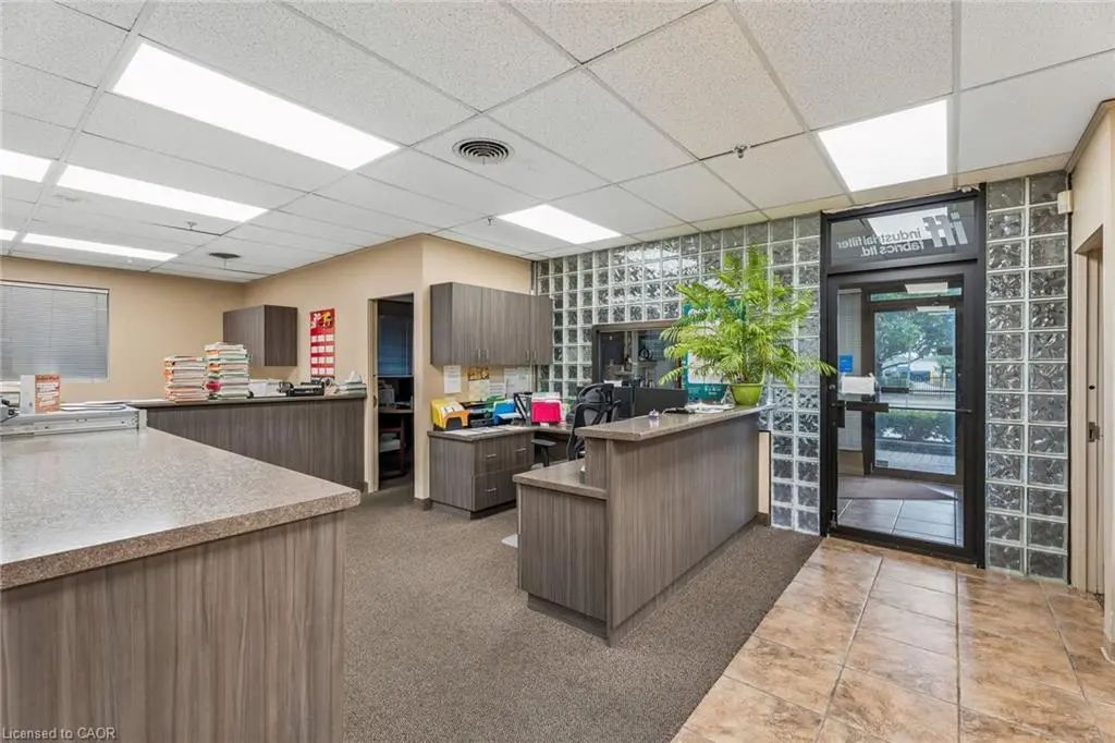 663 Woodward Avenue, Hamilton