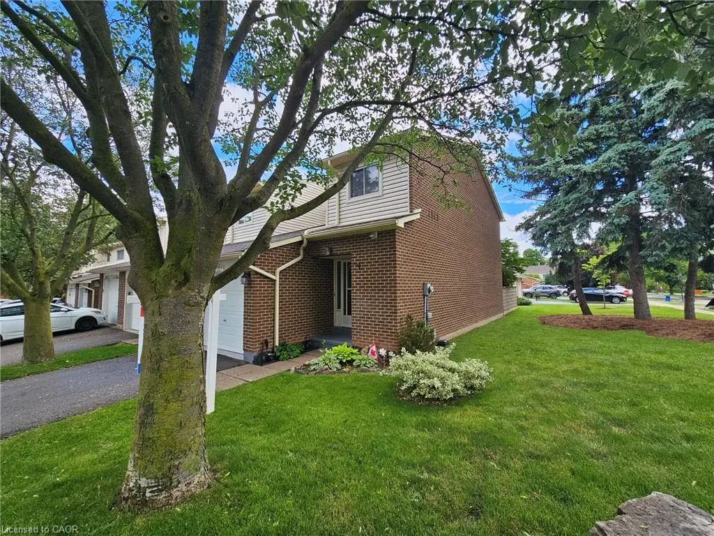 1548 Newlands Crescent 14, Burlington