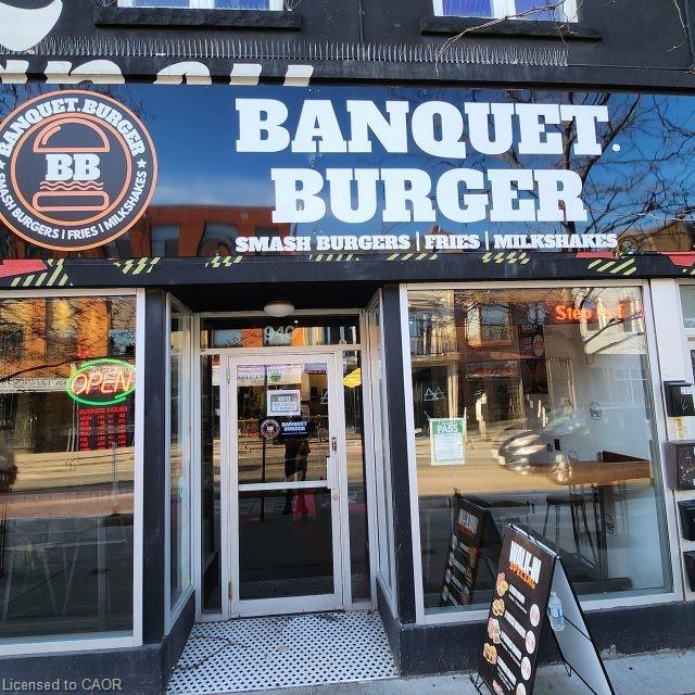 940 Bloor Street W, Toronto